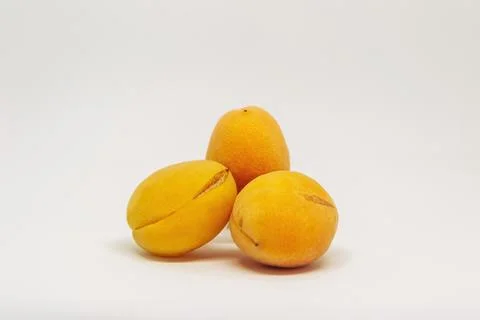 Three oranges are piled on top of each other Foto stock