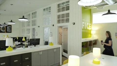 Three people arriving at work 動画素材 83395949