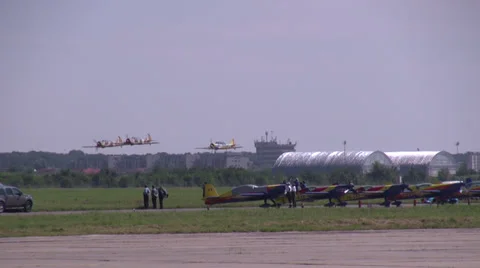 Three planes taking off for air show performance,white smoke trail,extreme sport Stock Footage 39749953