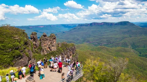 Three Sisters in the Blue Mountains, Australia Vídeos de archivo 57223126