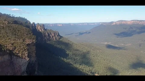 Three Sisters in the blue mountains Stock Footage 279028795