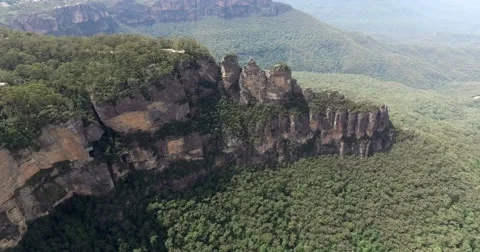 Three Sisters Echo Point at Katoomba. Stock Footage 60965784
