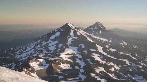Three Sisters Sunrise - Panning Stock Footage 81532894