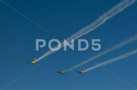 Three vintage 1940's fighter planes Stock Photos