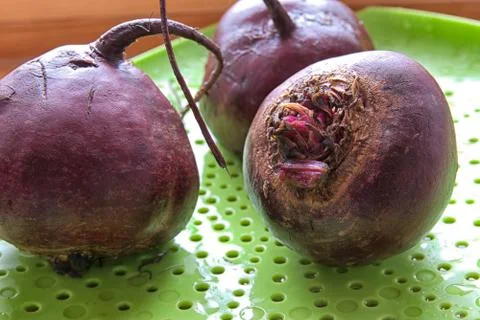 Three wet beets Stock Photos