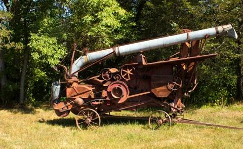 Threshing machine Photos
