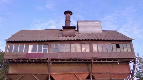 Threshing Seed Building 库存影片 165438123