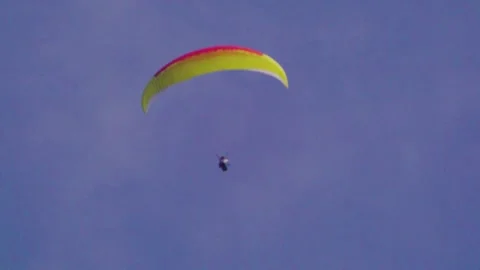 Thrilling Adventures of Paragliding in the Clouds of Bir, Himachal Pradesh 動画素材 256138872
