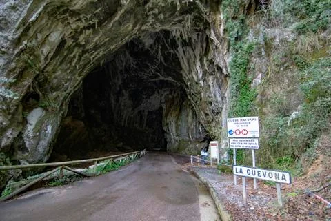 Through this cave is the only access to the village of Cuevas del Agua, Astur Stock Photos