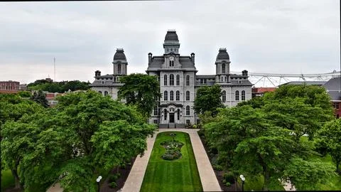 Through its Educational Facilities - Syracuse University 库存照片