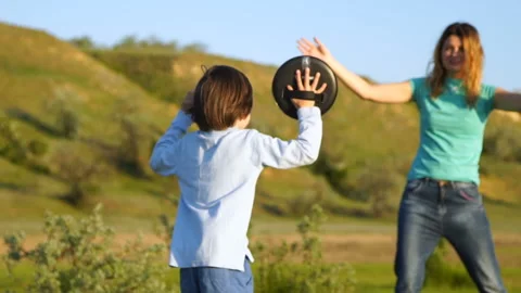 Throw and catch 3 Stock Footage 108128287