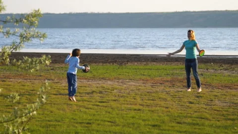 Throw and catch 5 Stock Footage 108128426