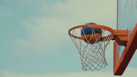 Throw a basketball in the basket. Stock Footage 127857168