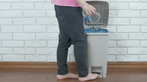 Throw a plastic bottle to the trash. Stock Footage 126864524