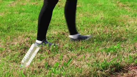 Throwing rubbish on floor Stock Footage 135393307