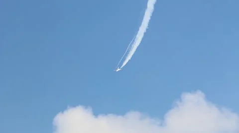 Thunderbird dive pass Video stock 46258016