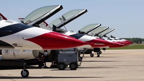 Thunderbird Row Video stock 84918997