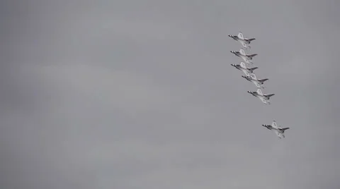 Thunderbirds Medium shot - 6 in formation Stock-Footage 40845944