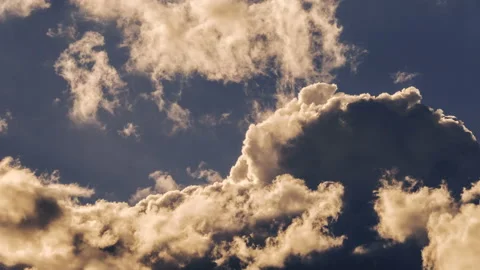 Thundercloud on the Bue Sky. Video stock 90160916