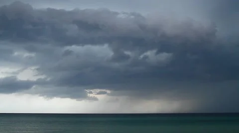 Thunderstorm with lightning over the ocean Video stock 67533920