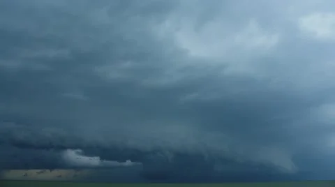 Thunderstorm passing through 2160p24 [4k] [UHDTV] 動画素材 41416722