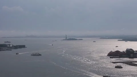 Thunderstorm rolling over New Jersey ,view behind statue of liberty Stock Footage 280925747