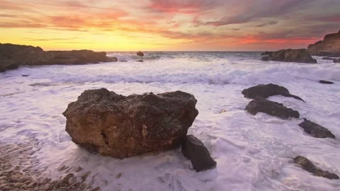 Thunderstorm on sea shore  库存影片 168758864