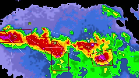 Thunderstorms with tornado warning and lightning on severe weather radar screen Vídeos de archivo 157934464