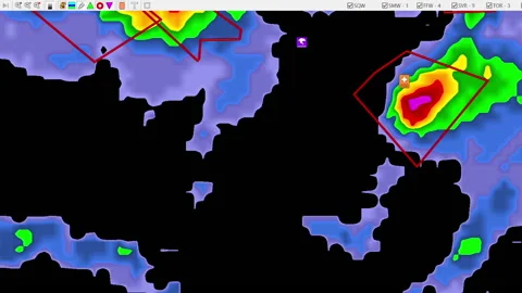 Thunderstorms with tornado warning and lightning on severe weather radar screen Vídeos de archivo 157937264