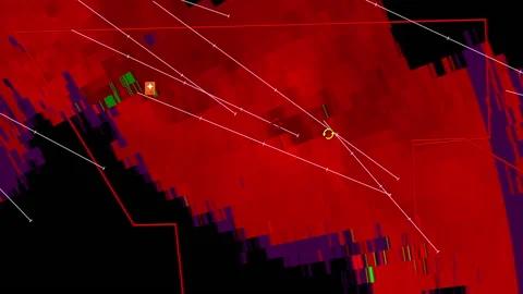 Thunderstorms with tornado warning and lightning on severe weather radar screen Vídeos de archivo 157942013