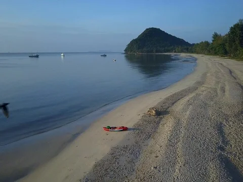 Thung Wao Lan beach, Chumphon, Thailand. Video stock 77284747