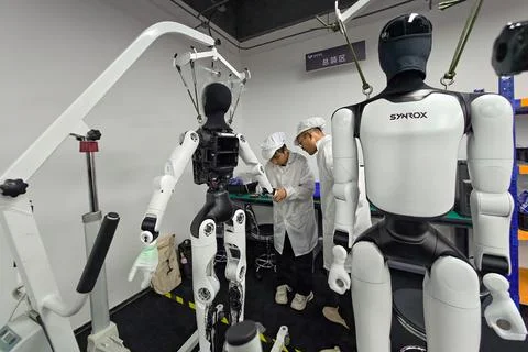 Tianjin-made humanoid robot RD3 Ultra rolls off production line Stock Photos