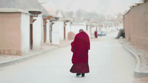 Tibetan Buddhist monks at Labrang Monastery Stock Footage 57216615