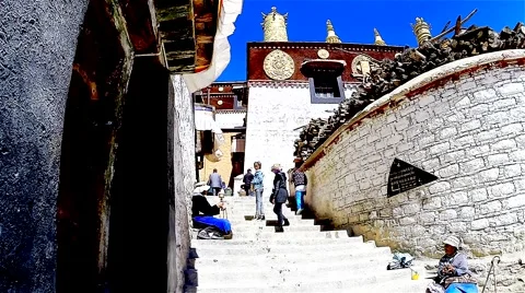 Tibetan Monastery steps No.1 Vidéo 49669258