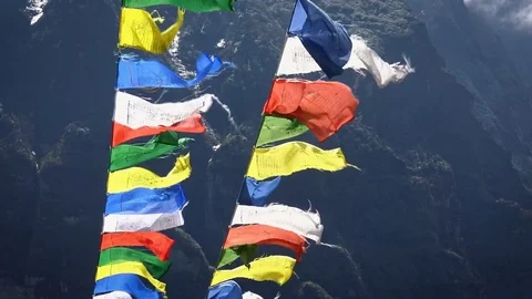 Tibetan prayer flags flying in the wind Video stock 78571897