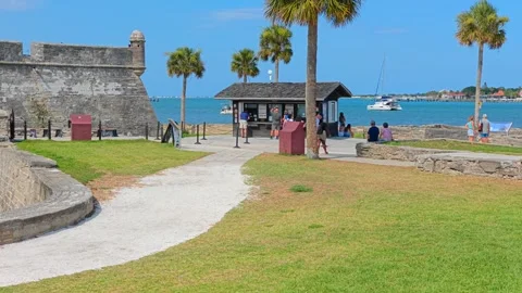 Ticket booth to Castillo De San Marcos national monument 2026 Vidéo 337917719