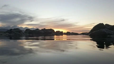 Tide pool sunset Video stock 164867994