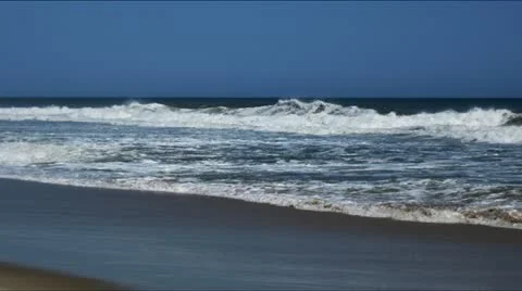 Tide waves Video stock 11630467