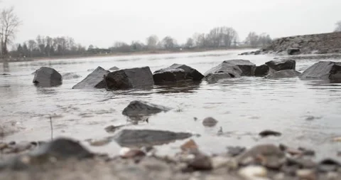Tides in the river with stones on the focus 動画素材 146222656
