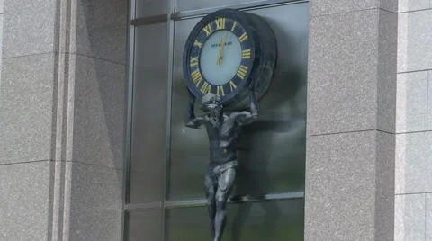 Tiffany's with clock at strip mall Stock-Footage 32509642