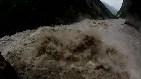 Tiger Leaping Gorge, China Видео 528862