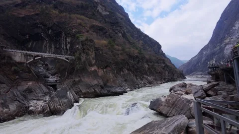 Tiger Leaping Gorge Time-Lapse in Shangri-La Stock Footage 312588556