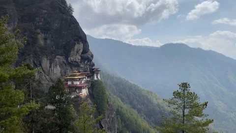 Tiger Nest in Bhutan Stock-Footage 220305387