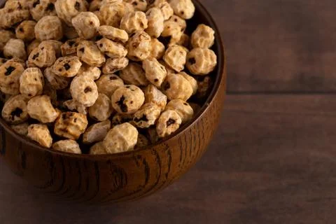 Tiger Nuts a Natural Alternative to Tree Nuts and Conventional Flour Stock-Fotos