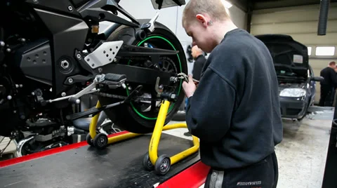 Tightning the bolts Stock Footage 36354905