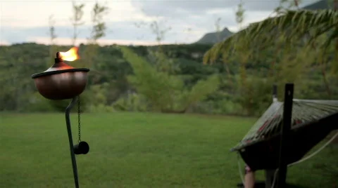 Tiki Torch &amp; Hammock 库存影片 873945