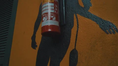 Tilt diver's grafitti Stock Footage