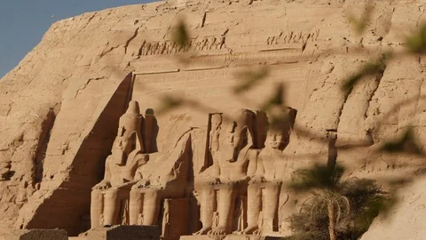 Tilt down on Abu Simbel in Egpyt Stock-Footage 105820885