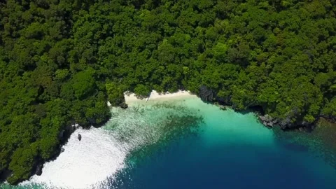 Tilt-Down Aerial View of the Stunning Beauty of El Nido Island, Philippines Stock Footage 302361436