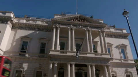 Tilt down on the Institute of Directors Video stock 44125095